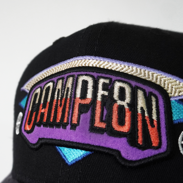 Snapback Campe8n Black